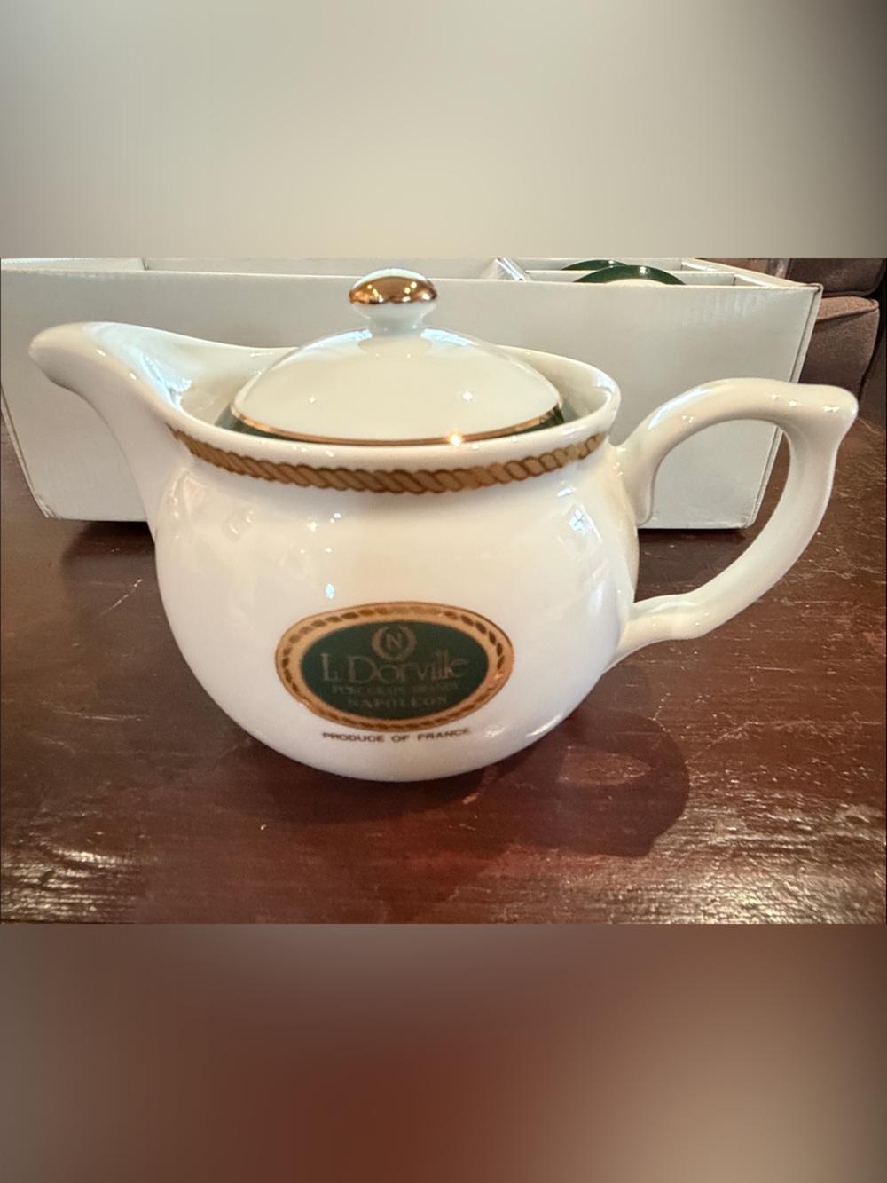 White and Green Porcelain Teapot Set with Cups - New in Box - Picture 2 of 7